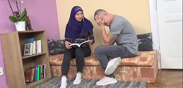  Sexy muslim teacher gives special lesson